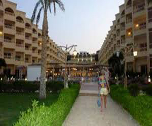   مصر اليوم - مدير أمن البحر الأحمر يتفقَّد تأمين المنشآت السياحيَّة